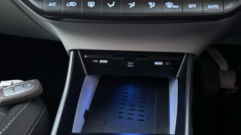 Hyundai i20 1.0T GDi 48V MHD SE Connect 5dr Petrol Hatchback